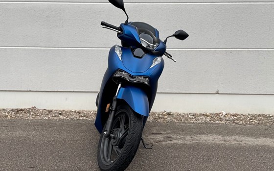 Gebrauchtmotorrad Honda SH125i - Bild 3