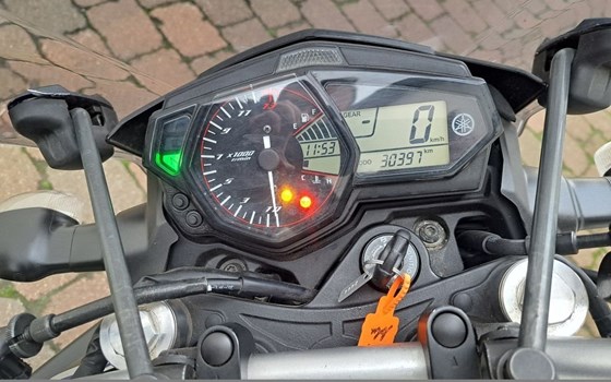 Gebrauchtmotorrad Yamaha MT-03 - Bild 8