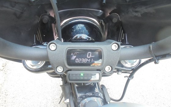 Gebrauchtmotorrad Harley-Davidson Dyna Street Bob FXDB - Bild 2