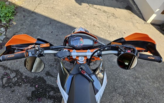 Gebrauchtmotorrad KTM 690 SMC R - Bild 3