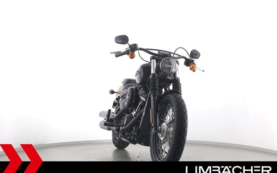Gebrauchtmotorrad Harley-Davidson Softail Street Bob FXBB - Bild 11