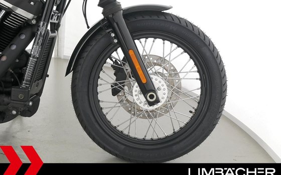Gebrauchtmotorrad Harley-Davidson Softail Street Bob FXBB - Bild 14