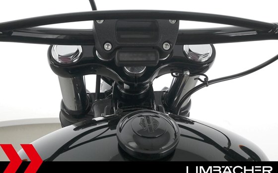 Gebrauchtmotorrad Harley-Davidson Softail Street Bob FXBB - Bild 22
