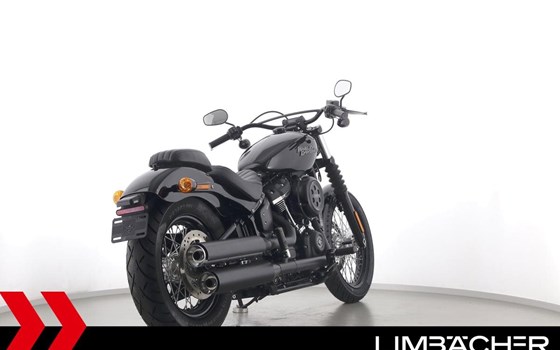 Gebrauchtmotorrad Harley-Davidson Softail Street Bob FXBB - Bild 8