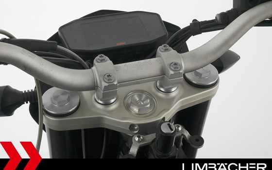 Gebrauchtmotorrad KTM 690 Duke - Bild 12