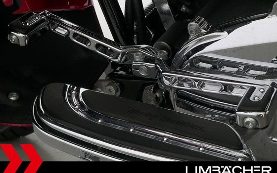 Gebrauchtmotorrad Harley-Davidson CVO FLHTCUSE Ultra Classic Electra Glide - Bild 16