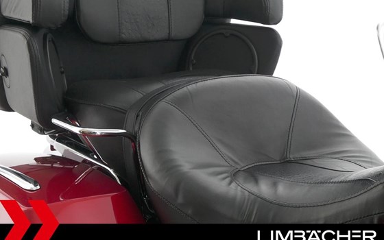 Gebrauchtmotorrad Harley-Davidson CVO FLHTCUSE Ultra Classic Electra Glide - Bild 23