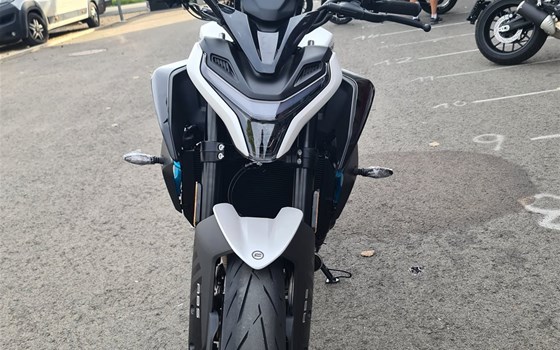 Neufahrzeug CFMOTO 675NK - Bild 5