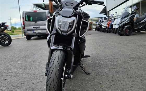 Neufahrzeug Ducati Diavel V4 - Bild 3