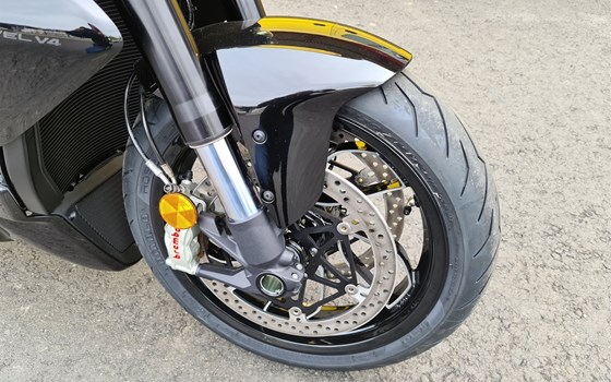 Neufahrzeug Ducati Diavel V4 - Bild 14