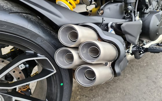 Neufahrzeug Ducati Diavel V4 - Bild 11