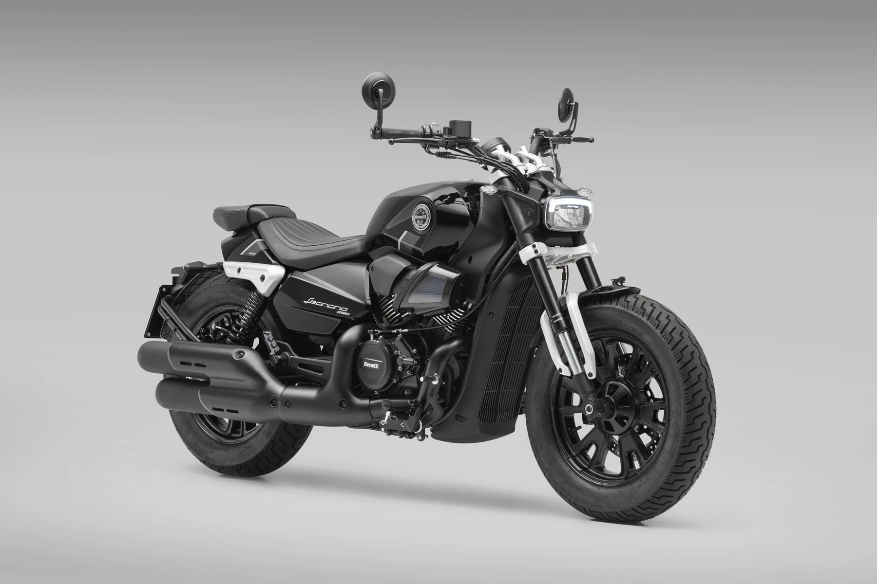 Benelli Leoncino Bobber 400