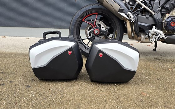 Gebrauchtmotorrad Ducati Multistrada V4 RS - Bild 15