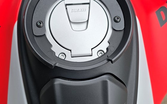 Gebrauchtmotorrad Ducati Multistrada V4 RS - Bild 8