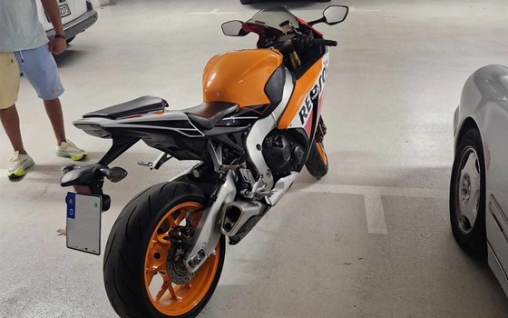 Gebrauchtmotorrad Honda CBR 1000 F - Bild 3