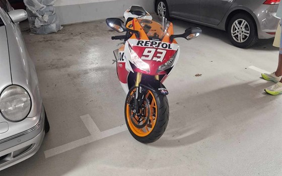 Gebrauchtmotorrad Honda CBR 1000 F - Bild 4