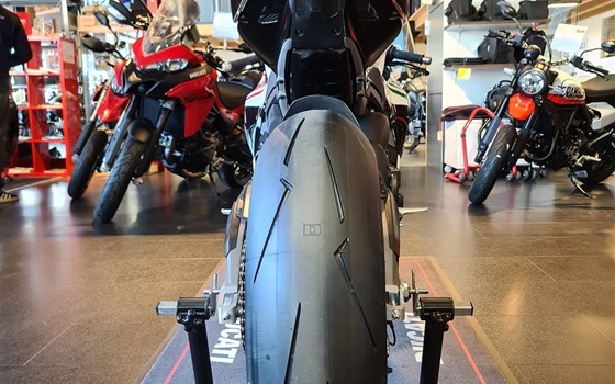 Neufahrzeug Ducati Panigale V4 Tricolore - Bild 4
