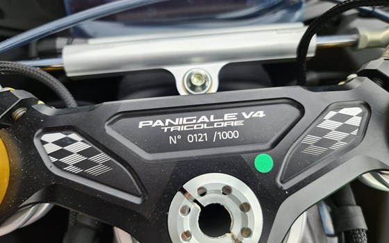Neufahrzeug Ducati Panigale V4 Tricolore - Bild 9