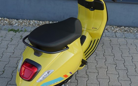 Gebrauchtmotorrad Vespa Primavera 125 S - Bild 8