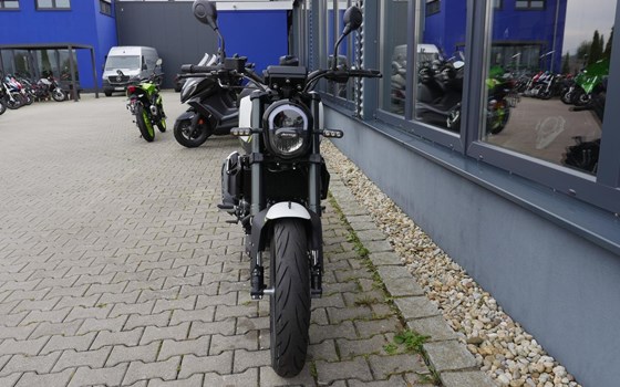 Gebrauchtmotorrad Benelli Leoncino 125 - Bild 11