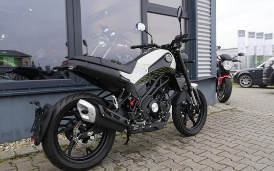 Gebrauchtmotorrad Benelli Leoncino 125 - Bild 4