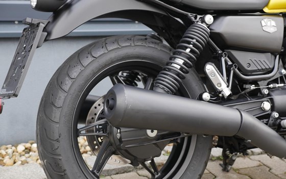 Gebrauchtmotorrad Moto Guzzi V7 Stone - Bild 9