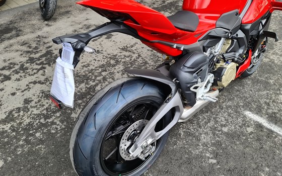 Neufahrzeug Ducati Streetfighter V4 - Bild 6