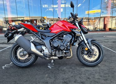 Neumotorrad Honda CB1000 Hornet