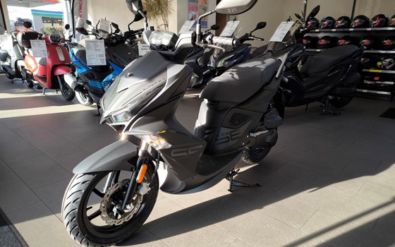 Neufahrzeug Kymco Super 8 R 50i - Bild 1