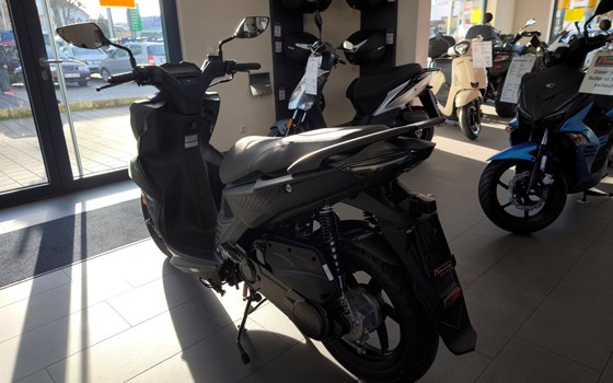 Neufahrzeug Kymco Super 8 R 50i - Bild 6