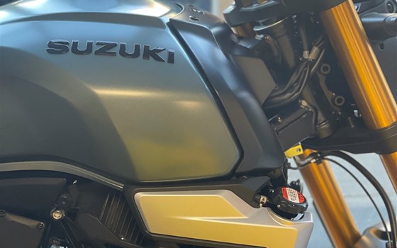 Neufahrzeug Suzuki GSX-8T - Bild 5