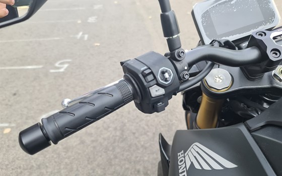 Neufahrzeug Honda CB1000 Hornet SP - Bild 11