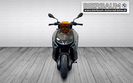 Gebrauchtmotorrad BMW CE 04 - Bild 4