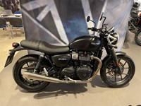 Triumph Street Triple