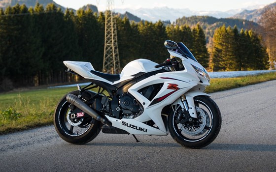 Gebrauchtmotorrad Suzuki GSX-R 600 - Bild 1