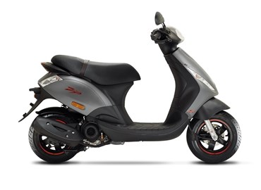 Neumotorrad Piaggio ZIP S 50