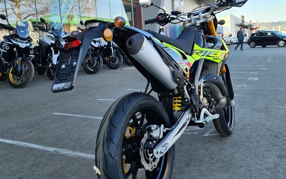 Neufahrzeug Rieju MRT 50 All Black - Bild 3