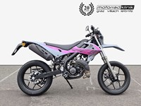 Neumotorrad Rieju MRT Europa SM 50 Teilzahlung € 33.- Garantie Neues Modell Euro 5+