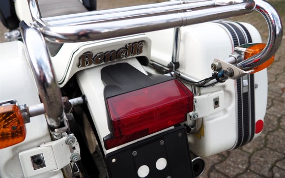 Gebrauchtmotorrad Benelli 900 sei - Bild 20