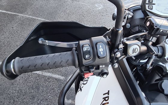 Gebrauchtmotorrad Triumph Tiger 800 XRx - Bild 10