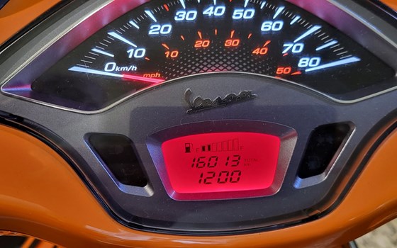 Gebrauchtmotorrad Vespa Sprint 50 2T - Bild 7