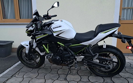 Gebrauchtmotorrad Kawasaki Z650 - Bild 1