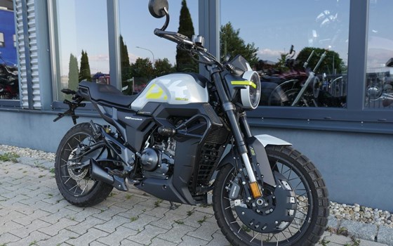 Gebrauchtmotorrad Zontes 125 GK - Bild 3