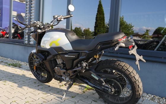 Gebrauchtmotorrad Zontes 125 GK - Bild 6