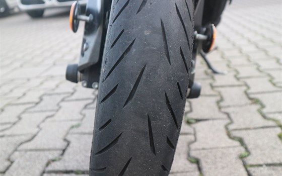 Gebrauchtmotorrad Suzuki GSX-S1000 - Bild 9