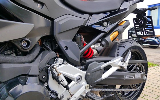 Gebrauchtmotorrad BMW F 900 XR - Bild 11
