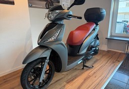 Neumotorrad Kymco People S 300i