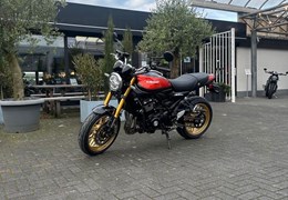 Neumotorrad Kawasaki Z900 RS SE