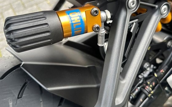 Neufahrzeug Kawasaki Z900 RS SE - Bild 7