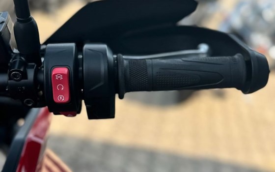 Gebrauchtmotorrad Triumph Tiger Sport 660 - Bild 11